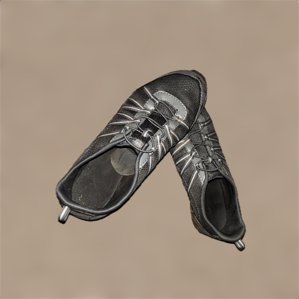Dansko Honor Women’s Sneakers Black Suede Mesh Bungee Cord Comfort Walking